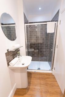 Edinburgh Castle Apartments - Edinburgh - 4
