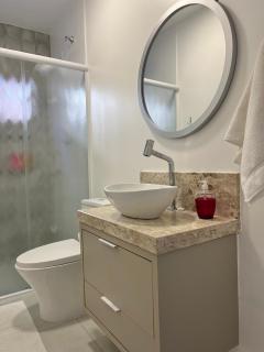 Casa com piscina em Itapema próximo a praia - 4