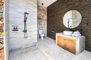 Villa Nesanur - Comfortable & Spacious Beachside Sanur - Sanur - 6