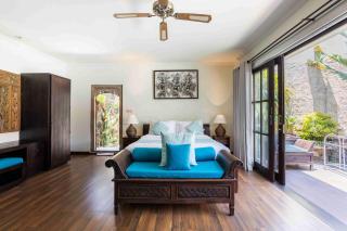 Villa Nesanur - Comfortable & Spacious Beachside Sanur - Sanur - 5