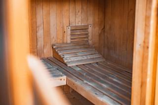 CozyTiny house at lake with sauna - 8