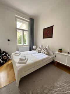 3BDR Bohemian style central flat with Balcony - Prague - 5