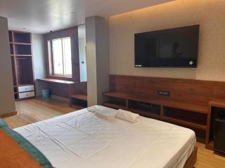 V HOTEL - Brahmapur - 1