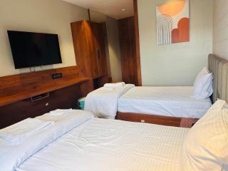 V HOTEL - Brahmapur - 7