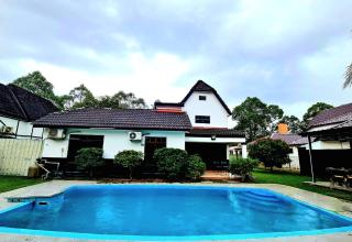 Private 4Bedroom Villa Pool,BBQ,Karaoke, Afamosa Resort - Kampong Alor Gajah - 9