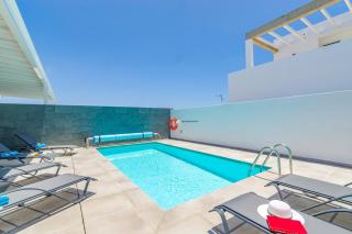 Villa Alvarito by Villa Plus - Puerto Calero - 4