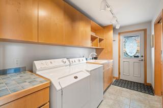 Sunny Blue Beach House - Bellingham - 1