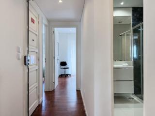 Olaias Lisbon 2 bed near Metro 2 - 8