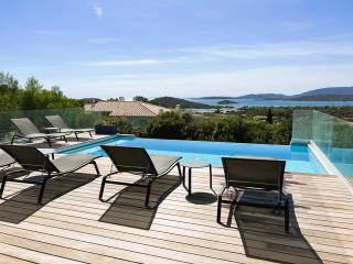 Villa Arazu, 10 personnes, piscine chauffée, vue mer, 15 minutes à pieds plage - 7