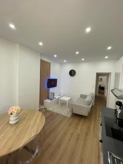 Appartement T4, All Inclusive proche Port / Plage - Tolone - 3