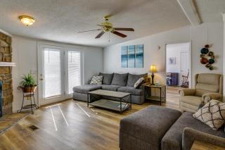 Prosperity Vacation Rental about 1 Mi to Lake Murray! - Lake Murray Shores - 0