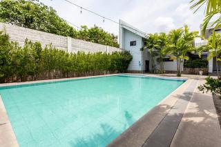 3-Bedroom Villa with Pool - Santa Cruz - 2