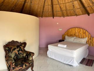 Limpopo’s Bar & Accommodation - Chefe Mungazi - 1