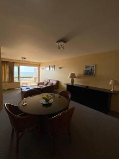 Amazing 2-bedroom apartment with amazing sea-view - Oostende - 9