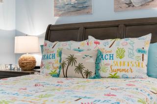Sunbird Resort! Incredible Beachfront Corner Unit! Free Beach Chairs! by Dolce Vita Getaways PCB - Panama City Beach - 2