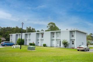 Gulfport 2 Br Apt W-ifi close to airport 1210 - 4