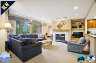 Enjoy this spacious three bedroom three bathroom Highridge Condo B1 - 9