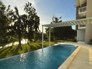 Golf & LakeView Condo Near Beach - Punta Cana - 9