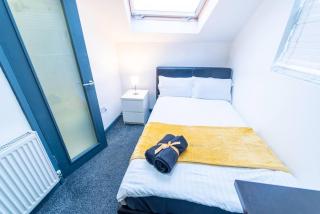 Charming 1-Bed Studio in Birmingham - 5