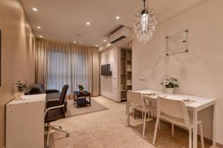 Entire One Bedroom Apartment - Hiranandani Gardens, Mumbai Powai - 7