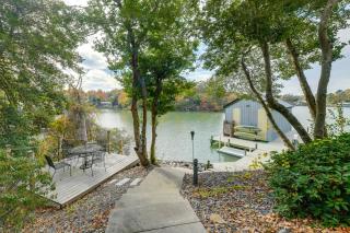 Waterfront Topping Vacation Home with Boat Dock! - Topping - 9