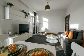 Plac Konstytucji 6 Orange - Apartament dla 4 osób - Bezpłatny parking - Free parking - piękny widok na panoramę Warszawy - Varsavia - 8