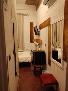 1920's Rooms & Beds - 9