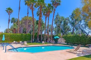 California Cottage - Palm Desert - 0
