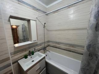 Квартира с видом на набережную, в центре города - Qostanay - 2