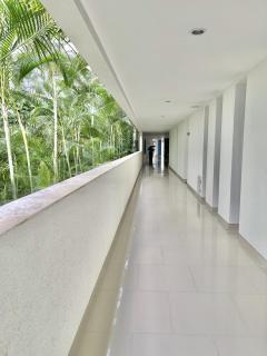 Beachfront Bliss-2BR Haven Steps from Sandy Shores - Cartagena de Indias - 3