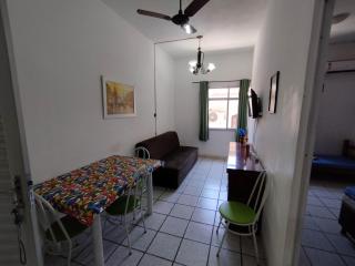 Seu Apto na Praia da Costa Centro 4 Simples e Barato Todo Seu 2Q Completo Ar Cond Fogão Geladeira Excel Localização - Vila Velha - 2