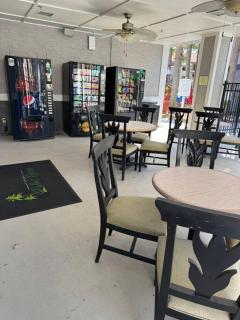 Apartment very Close to Disney! - 5