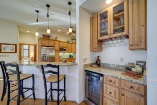 5 Mi to Sapphire Valley Skiing Serene Family Home - Sapphire - 4