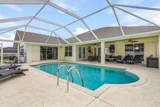 Pool, Sleeps 7 - Villa Sunshine Hideaway - Cape Coral - 7