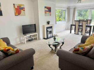 Impressive Large 6 Bed House FREE WI FI - Lincolnshire - 0