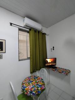 Seu Apto na Praia da Costa 6 Simples e Barato Excelente Local Ar Cond TV Microondas Internet Rápida Todo seu no Centro - Vila Velha - 7