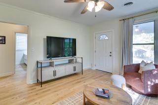 Centrally Located Home about Steps to Oxford Square! - Oxford - 4