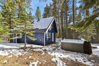 Cobalt Cabin by Tahoe Getaways - Beautifully Remodeled Pet Friendly 3 BR with Hot Tub & EV - Carnelian Bay - 9