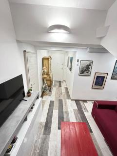 Mansarda in pieno centro - Savona - 3