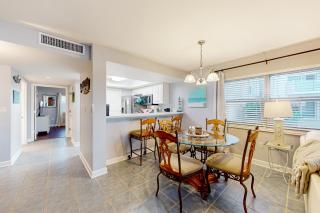 Regency Towers W 101 - Pensacola Beach - 2