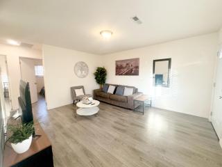 2BR APT with Brand new super quite AC, Washer, Dryer, Free EV Station, Free Parking in Cupertino - Sunnyvale - 3