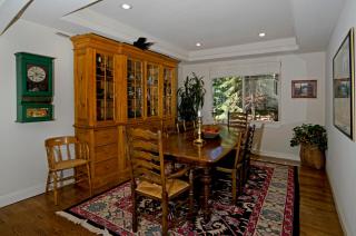 Big Springs by Tahoe Getaways - 6BR w Ski Shuttle, Fireplace & Entertainment Room - Truckee - 3