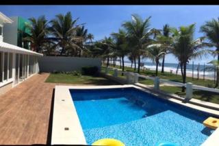 Pé na areia, casa beira-mar, Guarajuba, Cond Sol - Guarajuba - 0