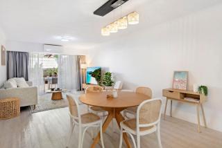Broadbeach Oasis - 2 Bedroom Apartment in Britannia - 7