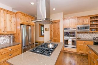 Caleb's Getaway by Tahoe Getaways at Old Greenwood- 3BR w Bonus Room, Pets Welcome & Ski Shuttle! - Truckee - 5