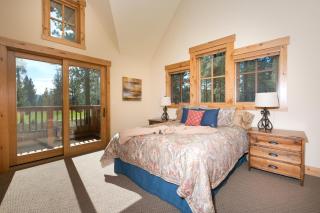 Caleb's Getaway by Tahoe Getaways at Old Greenwood- 3BR w Bonus Room, Pets Welcome & Ski Shuttle! - Truckee - 1