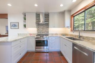 Basque Lodge at Northstar by Tahoe Getaways - Pet-Friendly 5BR w Free Shuttle & HOA Amenities - Truckee - 5