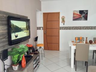 Apto LINDO NOVO, Ótima Localização com dois Dormitórios e Varanda Gourmet - Praia Grande - 0