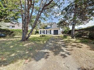 Villa 5 pièces avec jardin, à 400m de la plage et 600m des commerces, wifi et barbecue inclus - FR-1-361-20 - Jullouville-les-Pins - 0
