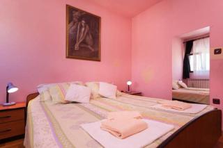 Apartment Ingrid - Pula - 1